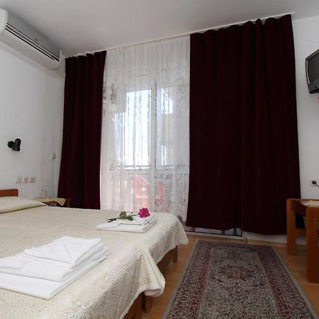 Family Hotel Verona Sosopol Exterior foto