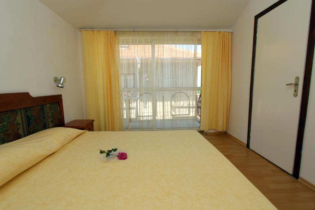 Family Hotel Verona Sosopol Zimmer foto