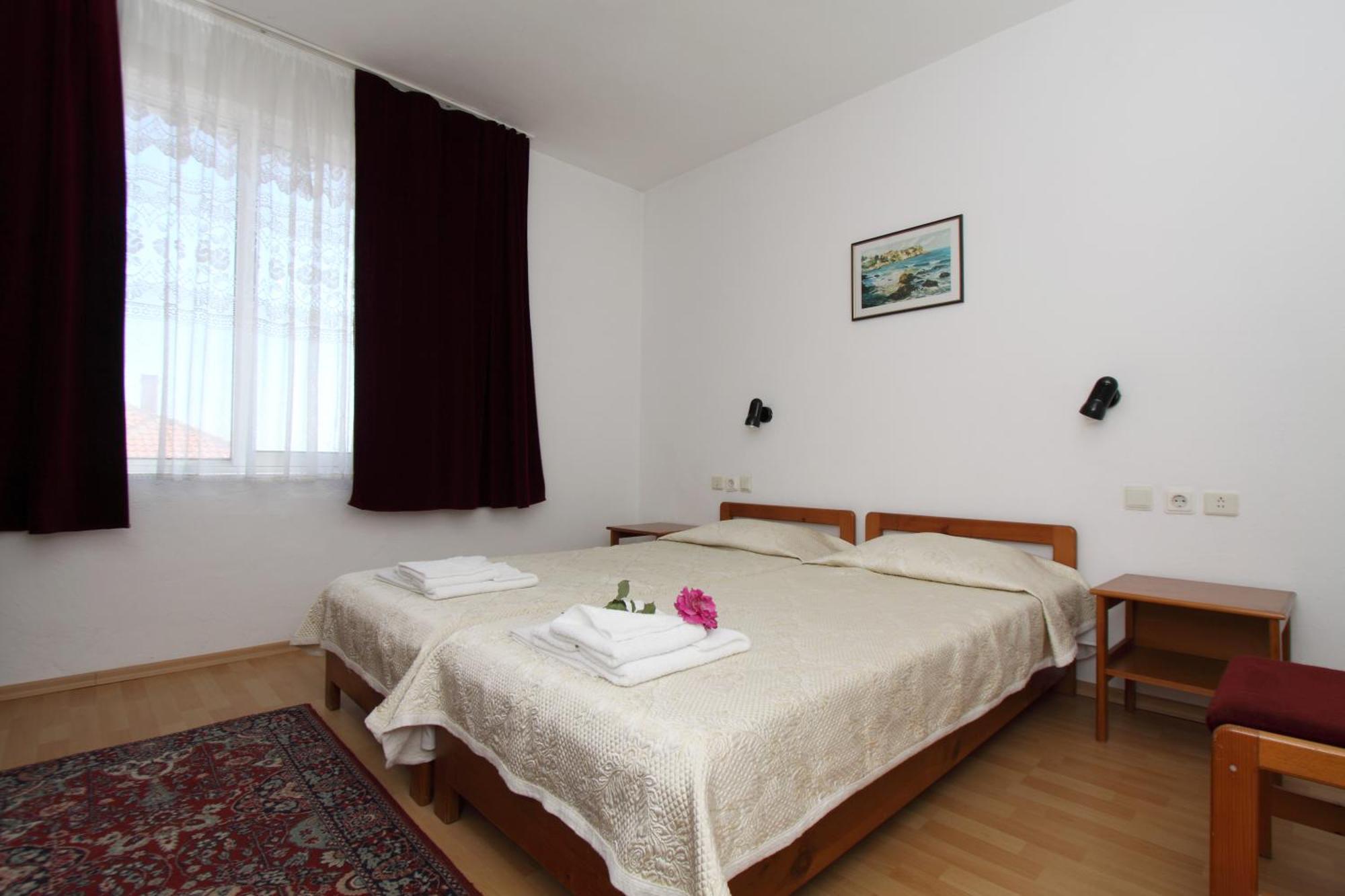 Family Hotel Verona Sosopol Exterior foto