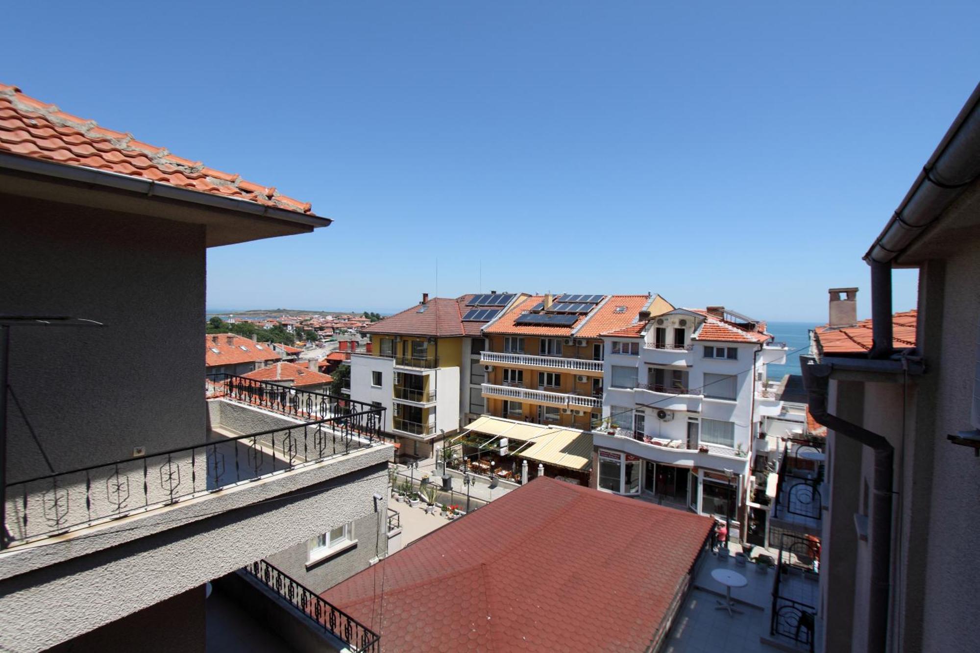 Family Hotel Verona Sosopol Exterior foto